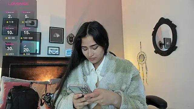 lara madisson online show from 12, 9, 2025