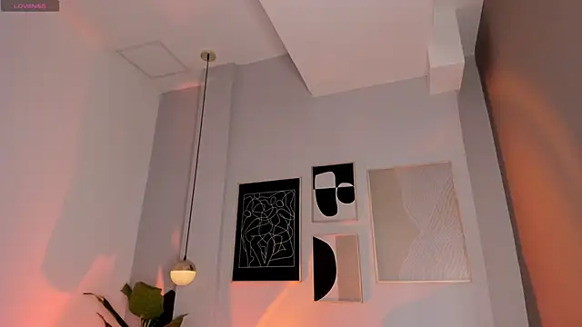 lara madisson online show from 6, 6, 2026