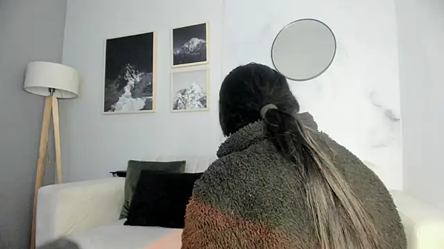 lara madisson online show from 19, 9, 2025