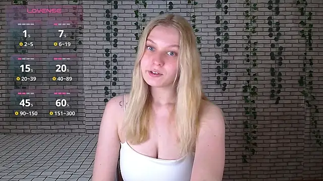 EmiliaDuchess online show from 10, 9, 2025