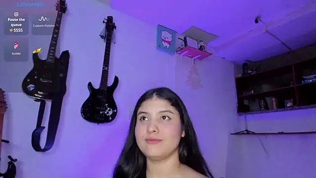 lilpervertgirl online show from 3, 1, 2025