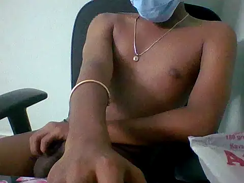 Snapshot of Bangalore_boy29 chatting on 12, 4, 2026 Bangalore boy29 online show from 12, 4, 2026