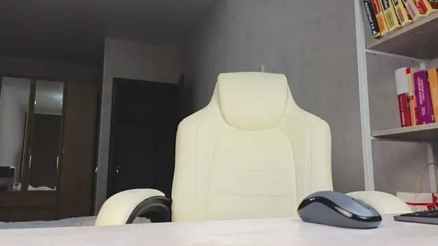 Marietta Castro online show from 25, 3, 2026