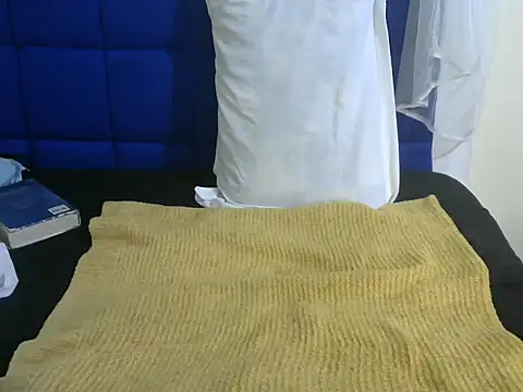 beauty petite online show from 18, 10, 2025