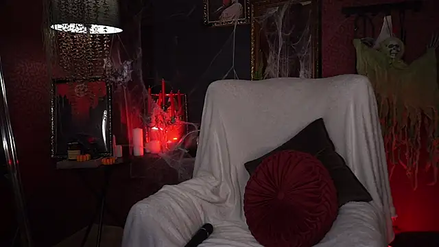 AnnLevine online show from 30, 10, 2025