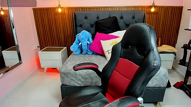 MEYLAGIA online show from 10, 2, 2026