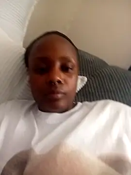 Snapshot of Miss_Amani chatting on 19, 10, 2025 Miss Amani online show from 19, 10, 2025