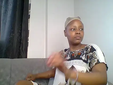 Snapshot of Miss_Amani chatting on 12, 4, 2026 Miss Amani online show from 12, 4, 2026