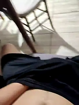 Snapshot of pau_gostosooo chatting on 7, 1, 2025 pau gostosooo online show from 7, 1, 2025