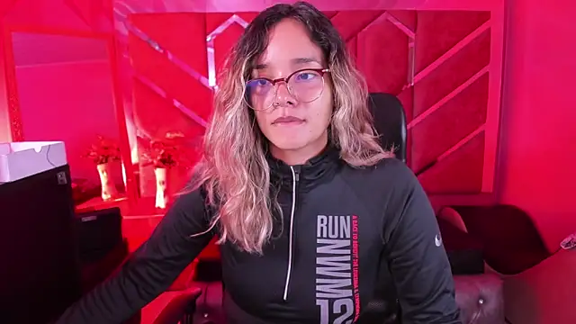 Olivia Fox69 online show from 10, 2, 2026