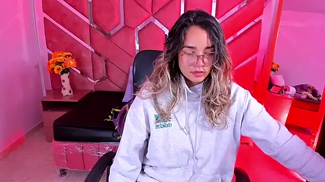 Olivia Fox69 online show from 6, 5, 2026