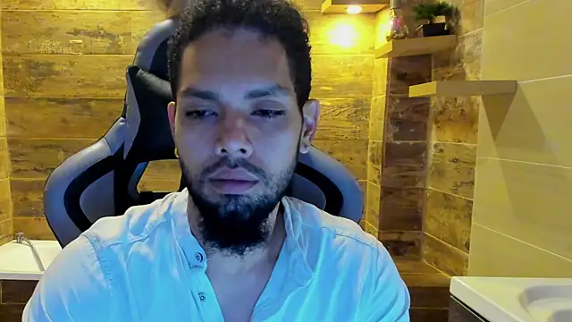 Snapshot of Amir_Abdull chatting on 19, 9, 2025 Amir Abdull online show from 19, 9, 2025