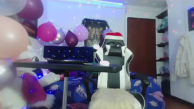 sexy bunny hot online show from 12, 12, 2024