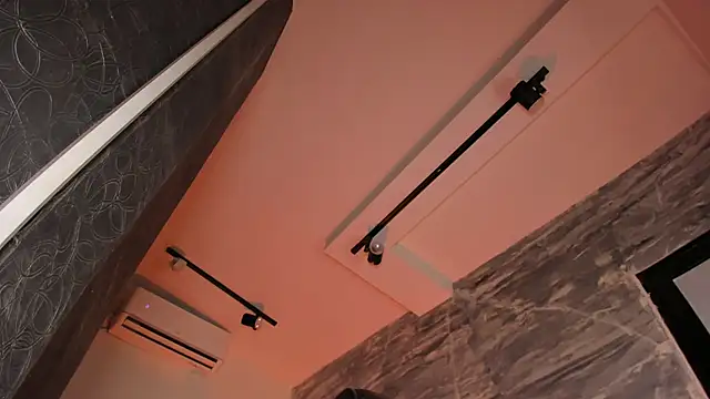 DeboraaLombardii online show from 4, 1, 2025