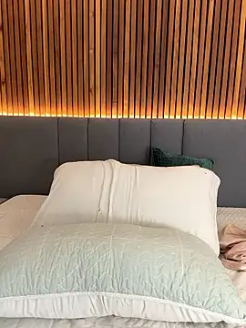 EmiilyAdams  online show from 10, 1, 2026