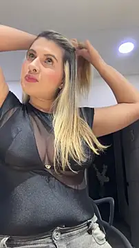 EmiilyAdams  online show from 17, 2, 2026