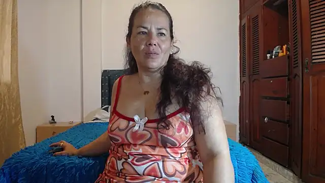 sofiamature01 online show from 25, 9, 2025