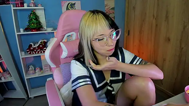 Snapshot of Artic_love chatting on 20, 3, 2025 Artic love online show from 20, 3, 2025