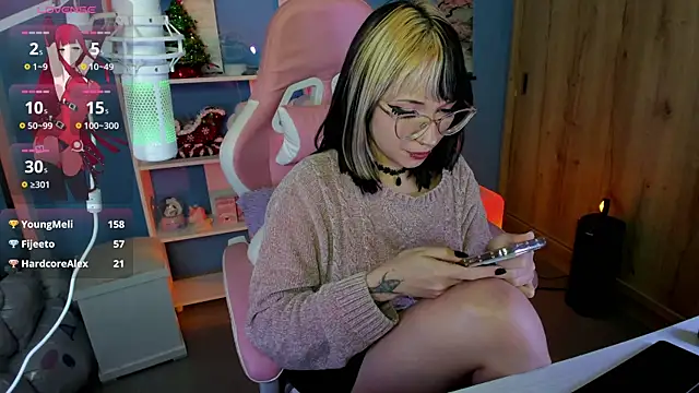 Snapshot of Artic_love chatting on 24, 2, 2025 Artic love online show from 24, 2, 2025