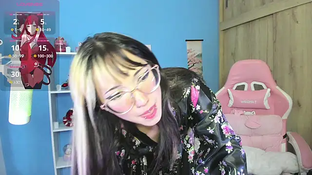 Snapshot of Artic_love chatting on 12, 1, 2025 Artic love online show from 12, 1, 2025