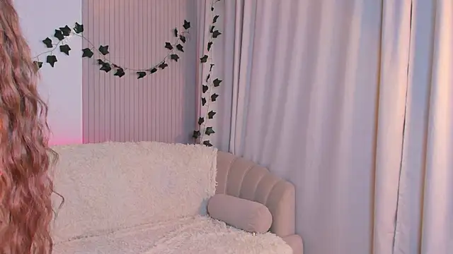 CindyGarrison online show from 22, 2, 2025