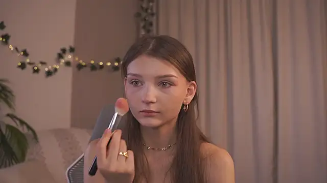 CindyGarrison online show from 18, 10, 2025