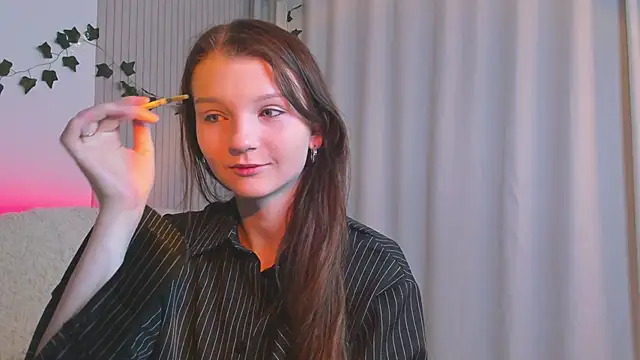 CindyGarrison online show from 25, 2, 2025