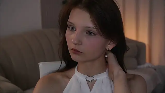 Snapshot of CindyGarrison chatting on 10, 6, 2026 CindyGarrison online show from 10, 6, 2026