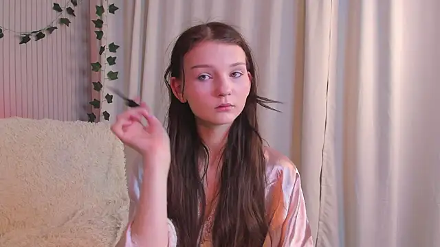 CindyGarrison online show from 19, 2, 2025