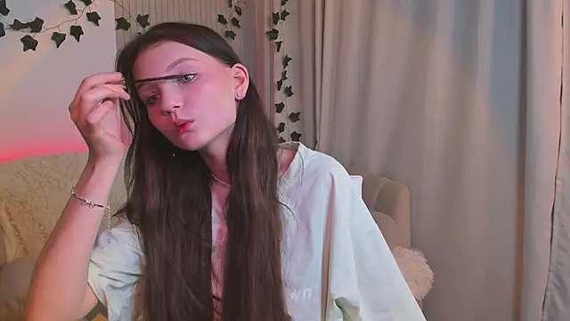 CindyGarrison online show from 20, 2, 2025