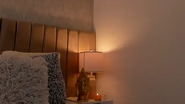 Snapshot of Victoria_romanox chatting on 12, 3, 2025 Victoria romanox online show from 12, 3, 2025