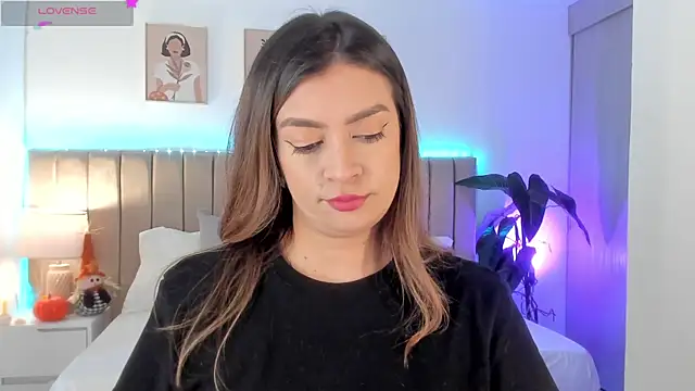 Snapshot of Victoria_romanox chatting on 16, 10, 2025 Victoria romanox online show from 16, 10, 2025