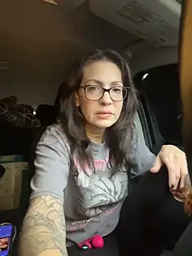 BeautifulMesss online show from 4, 4, 2026