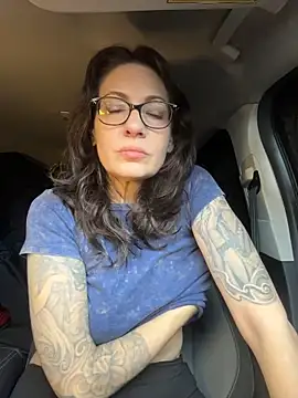 BeautifulMesss online show from 22, 2, 2026