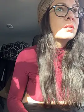 BeautifulMesss online show from 15, 12, 2025