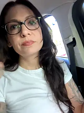 BeautifulMesss online show from 15, 9, 2025