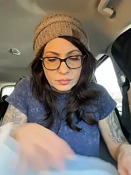 BeautifulMesss online show from 6, 2, 2026