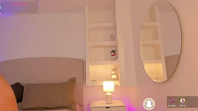 Snapshot of nathalynbarnes chatting on 21, 10, 2025 nathalynbarnes online show from 21, 10, 2025