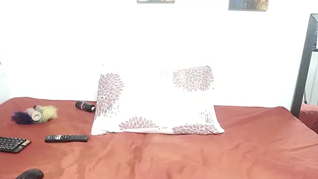 Madeline Woods online show from 4, 10, 2025