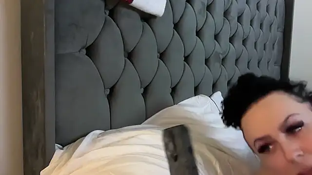 riri bstvx online show from 10, 1, 2026