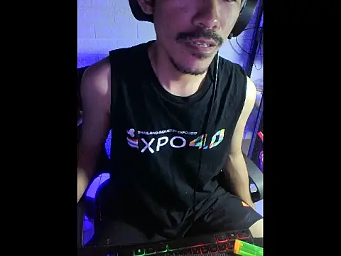 cloudyth1994 online show from 16, 1, 2026