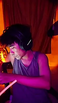 cloudyth1994 online show from 16, 6, 2026