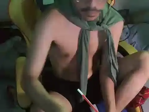 cloudyth1994 online show from 23, 12, 2024