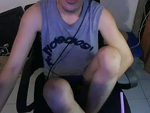 cloudyth1994 online show from 7, 10, 2025