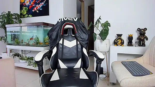 Johnnygrayson1 online show from 25, 9, 2025