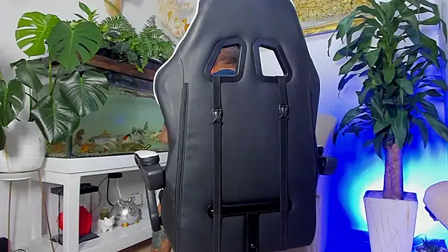 Johnnygrayson1 online show from 25, 3, 2026