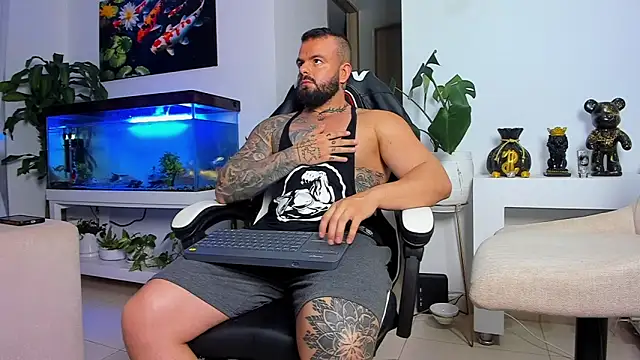 Johnnygrayson1 online show from 19, 9, 2025