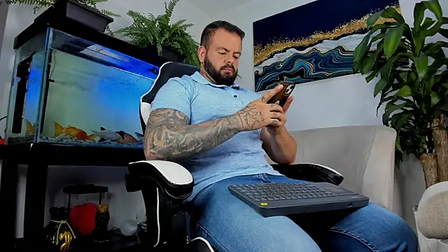 Snapshot of Johnnygrayson1 chatting on 19, 7, 2026 Johnnygrayson1 online show from 19, 7, 2026