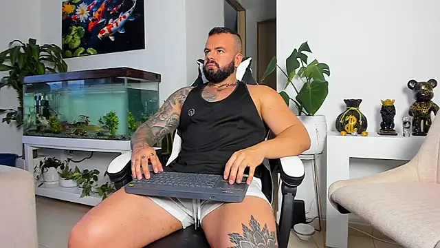 Johnnygrayson1 online show from 10, 9, 2025