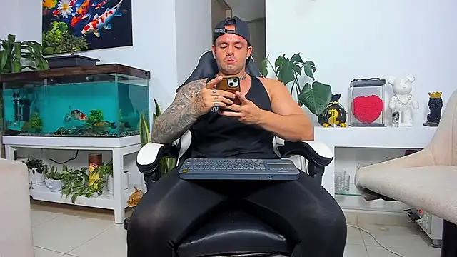 Johnnygrayson1 online show from 25, 10, 2025